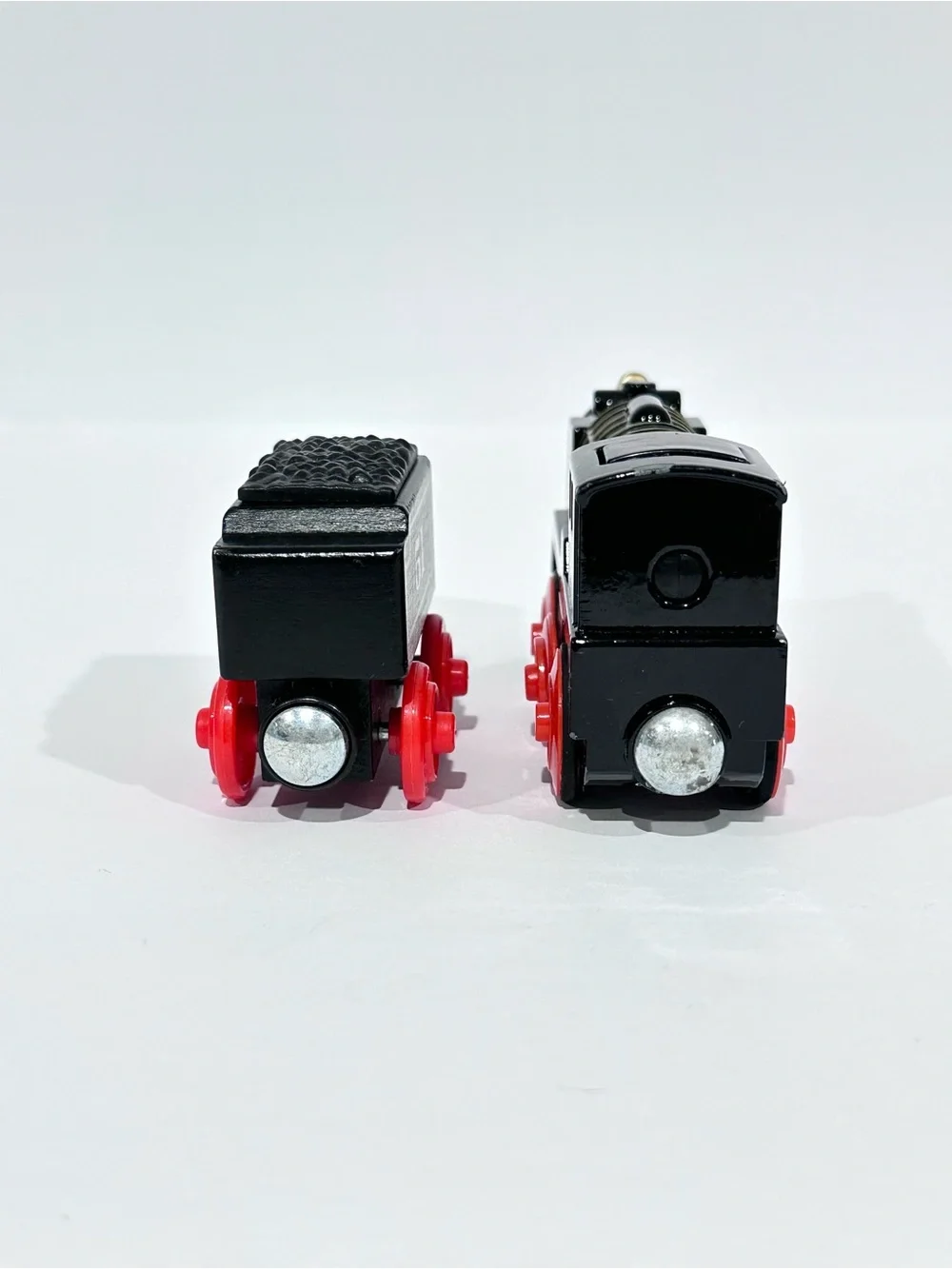 Thomas & Friends Motorized Hiro with Tender Wooden Railway